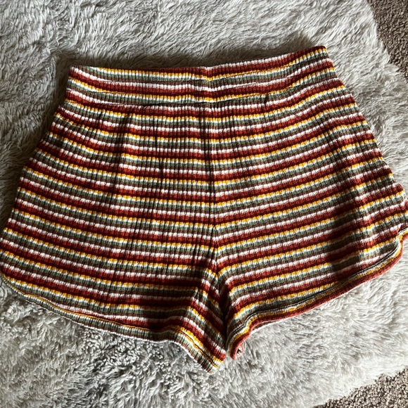 Pants - Comfy shorts